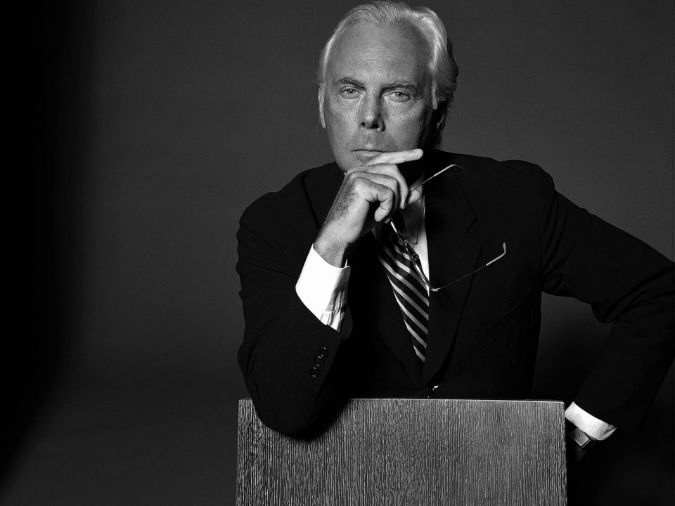 "Per amore", il libro di memorie e racconti di Giorgio Armani