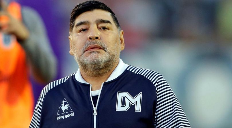 Diego Armando Maradona morto all'età di 60 anni