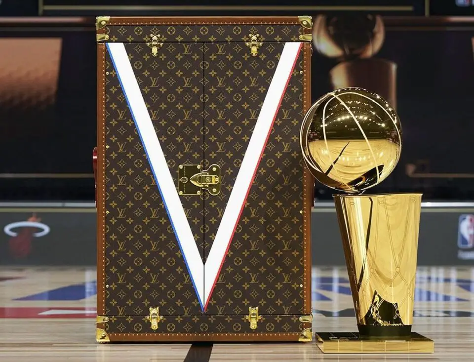 Louis Vuitton lancia la capsule collection LV X NBA - Wondernet Magazine