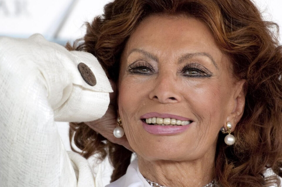 Sophia Loren in lizza per l'Oscar con La vita davanti a sé
