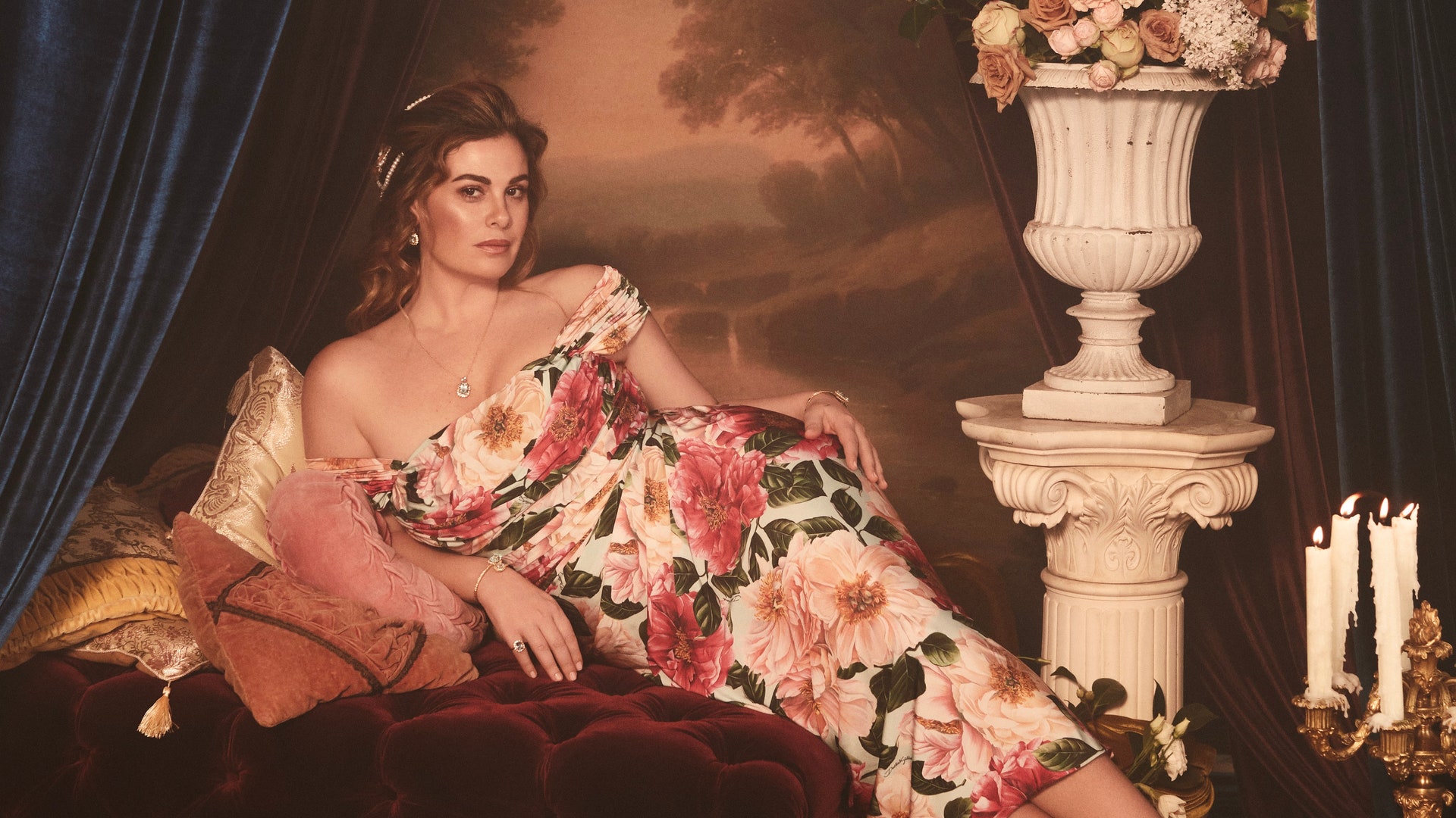 Vanessa Incontrada volto della campagna curvy Dolce & Gabbana