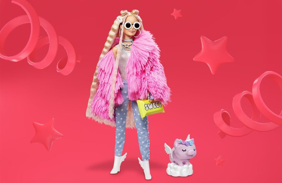 Valentina Ferragni, la challenge per i look di Barbie Extra