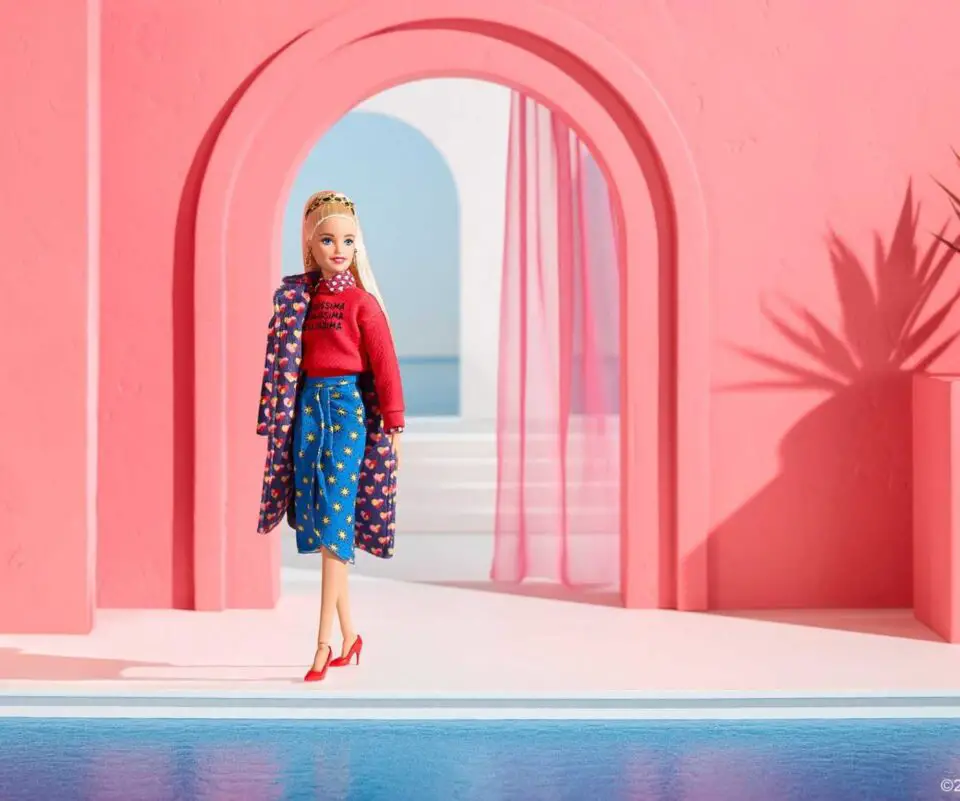 Alessandro Enriquez fa sfilare Barbie alla MFW