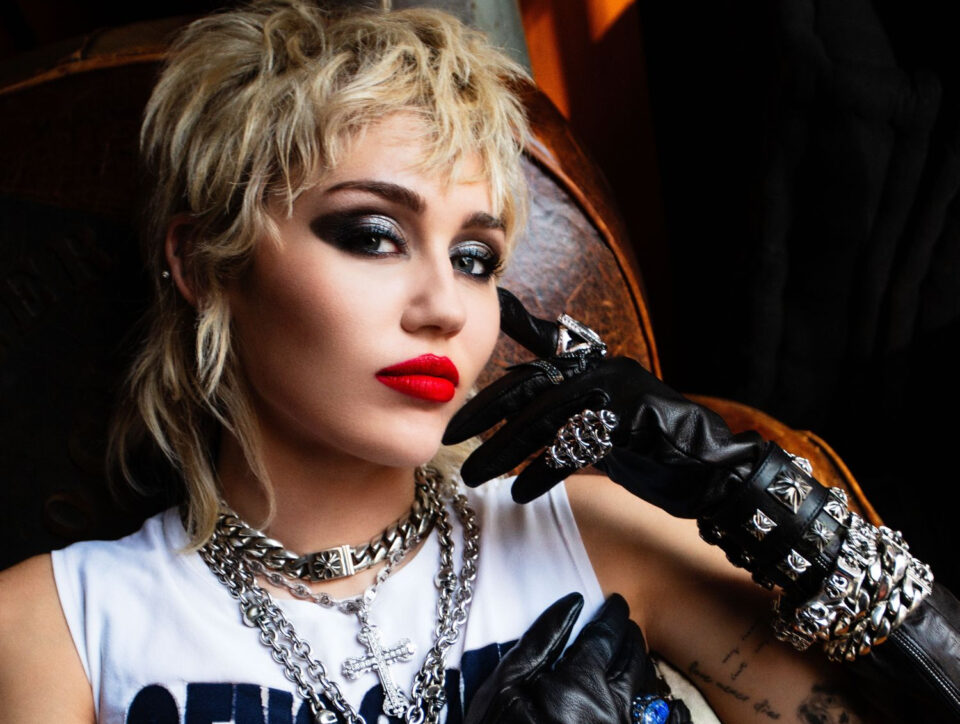 "Angels like you", il nuovo brano di Miley Cyrus