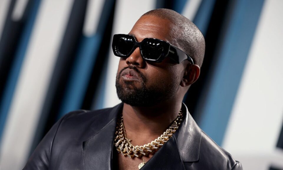 Le sneakers di Kanye West vendute per 1,8 milioni