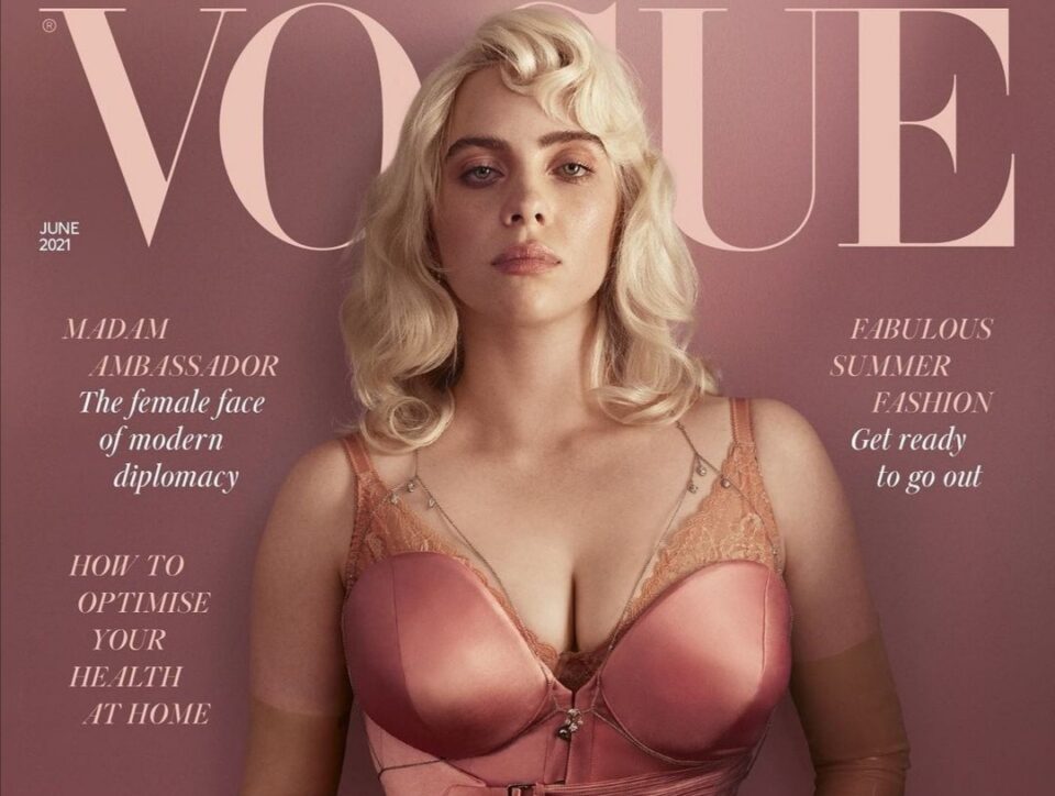Billie Eilish pin-up sulla cover di Vogue UK