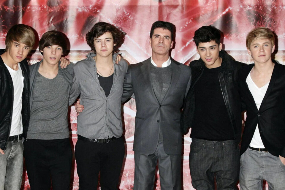 One Direction, Simon Cowell vuole riunire il gruppo