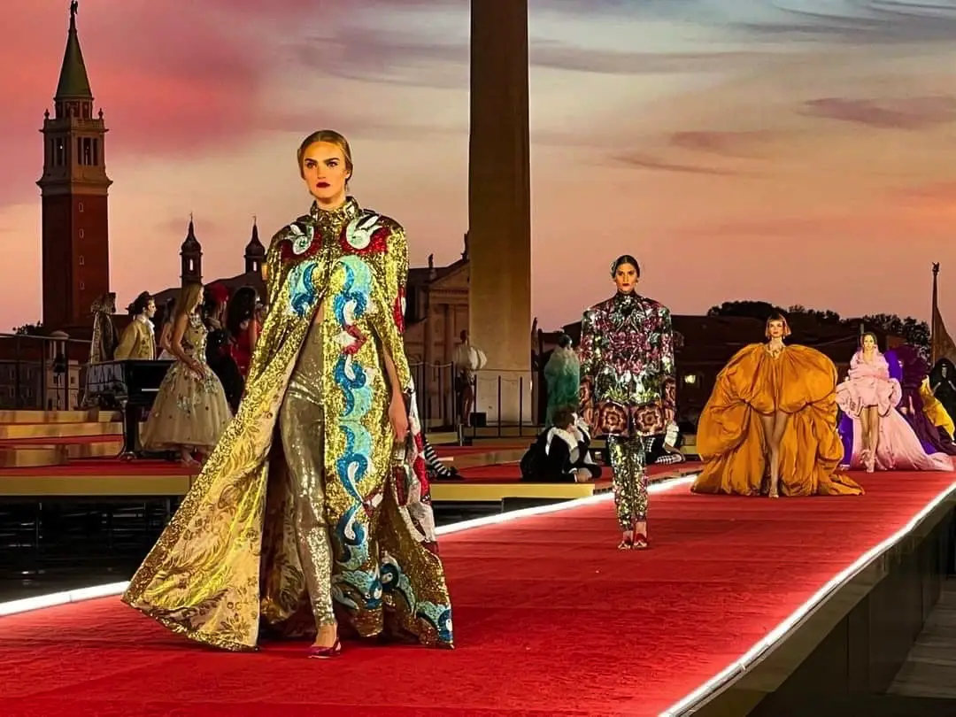 Dolce & Gabbana: l'Alta Moda 2021 sfila fra le star a Venezia