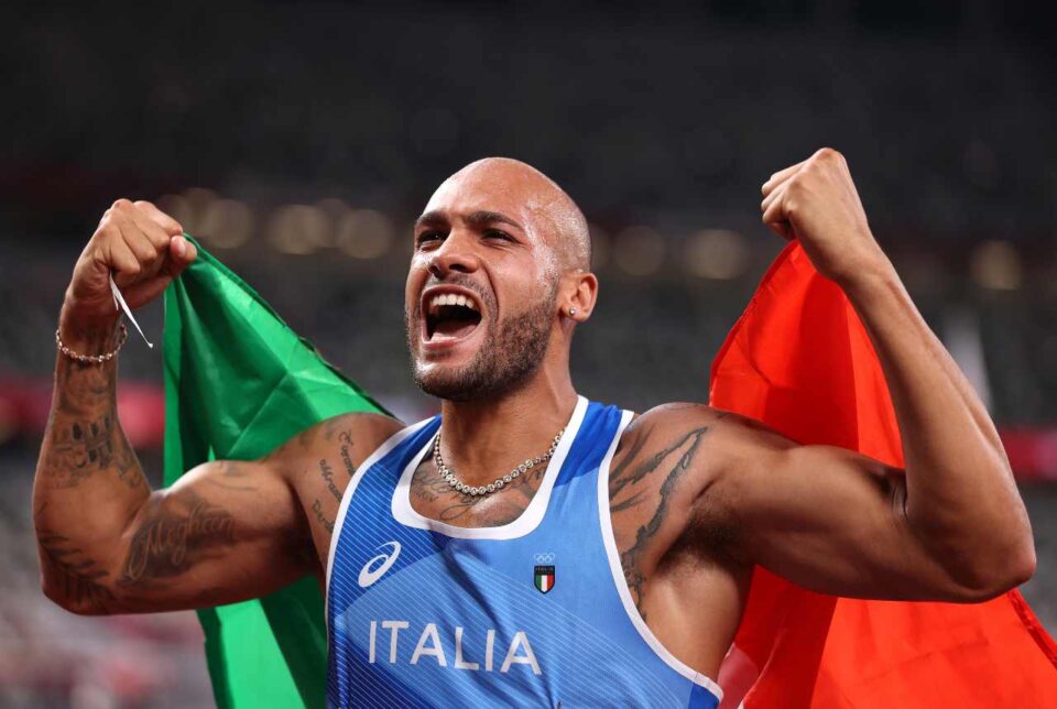 L'italiano Marcell Jacobs trionfa a Tokyo 2020: è oro