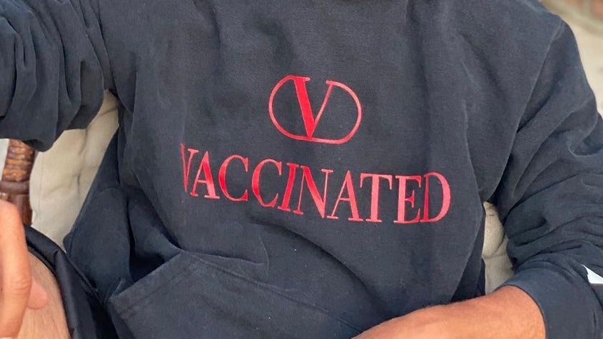 Valentino, Piccioli tifa per la campagna vaccinale