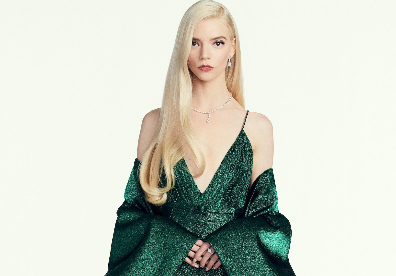Anya TaylorJoy Is Diors Global Ambassador for Fashion Makeup