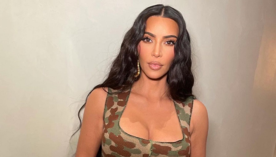 Kim Kardashian ha aiutato 130 calciatrici afgane