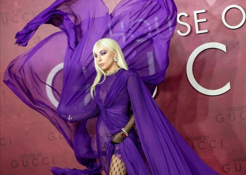 Lady Gaga sul red carpet della première di "House of Gucci"