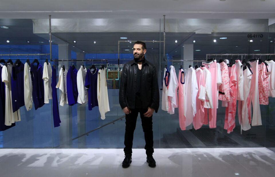 Capasa Milano debutta a Milano Moda Donna, affida le calzature a Him Co