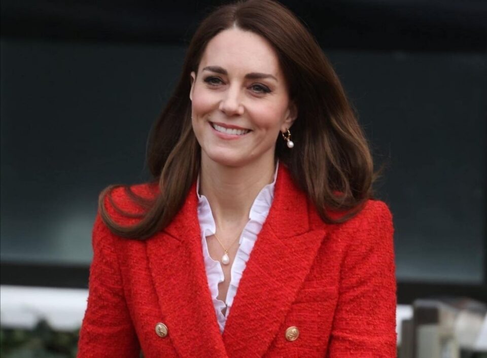 Kate Middleton in Danimarca con giacca low-cost