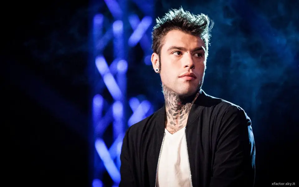 Fedez in lacrime rivela: «Ho un problema di salute»