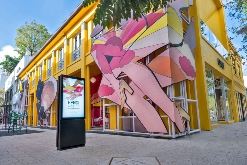 Fendi, l'esclusivo pop-up Caffè torna a Miami per la primavera 2022