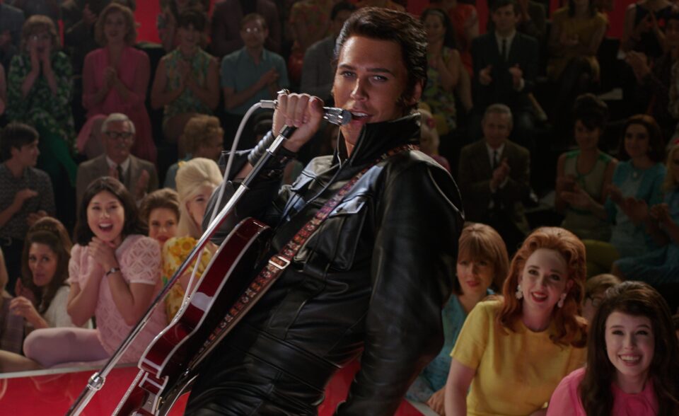 Elvis, i tagli uomo 2023 ispirati al re del rock'n'roll