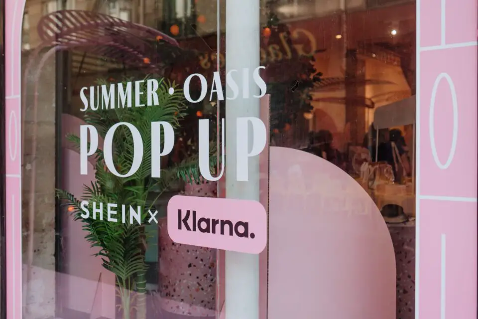 Shein apre a Roma un pop-up store con Klarna