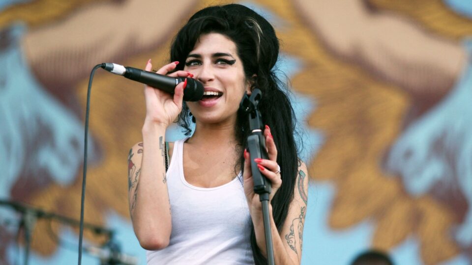 Amy Winehouse, in lavorazione il biopic "Back to black"