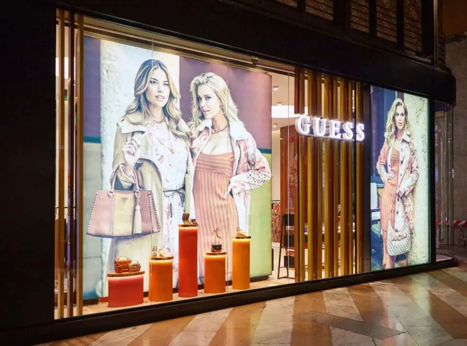 Guess, a Milano il primo flagship lifestyle