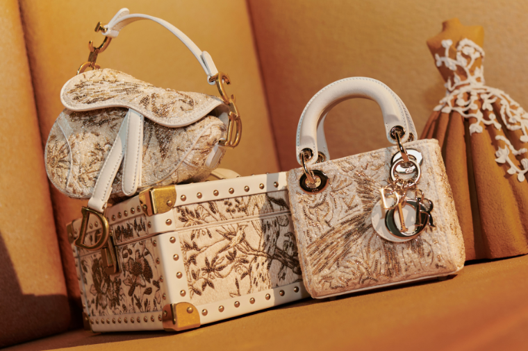 Dior celebra la magia del Natale 2022 da Harrods