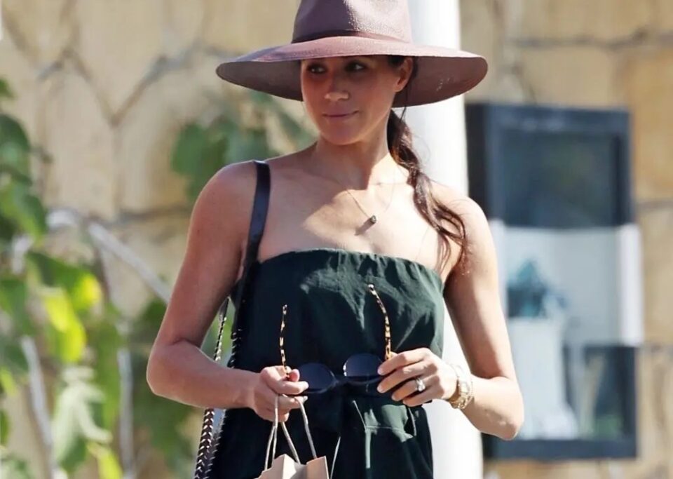 La jumpsuit di Meghan Markle: pioggia di critiche sul web
