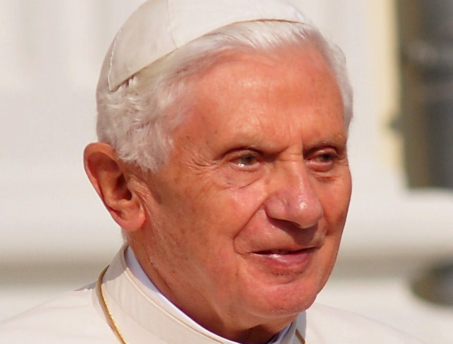 Morto Joseph Ratzinger, il primo Papa emerito della storia