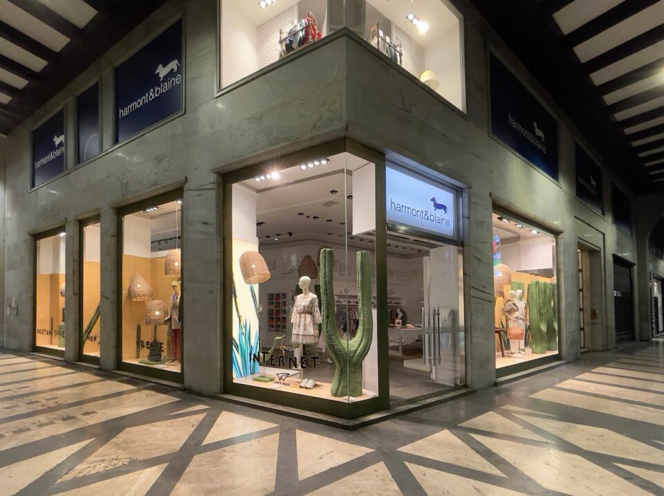 Harmont & Blaine, a Milano le vetrine in co-lab con l'artista Linea Daria