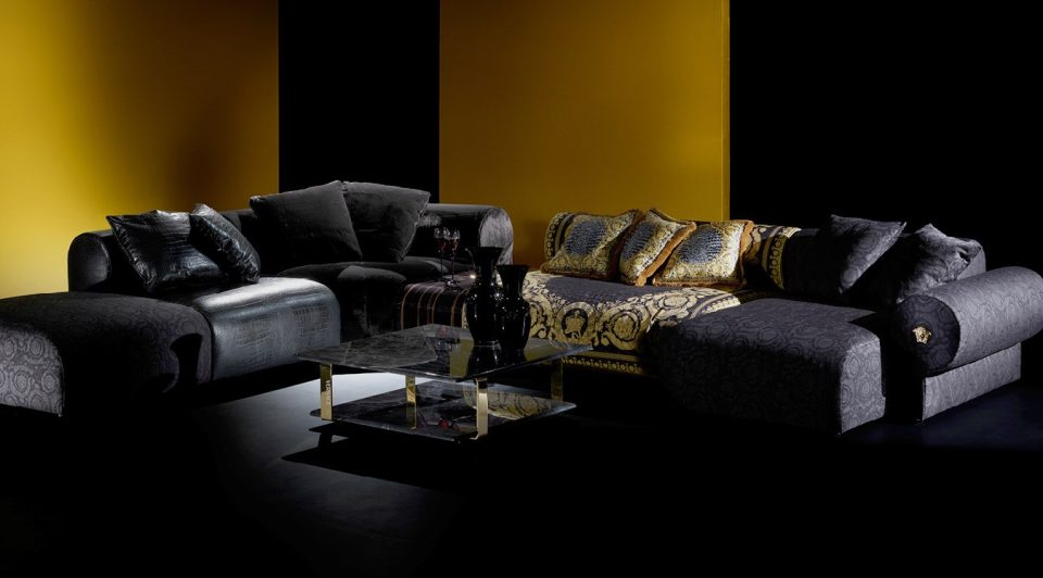 Versace Home, la collezione di arredi 2023