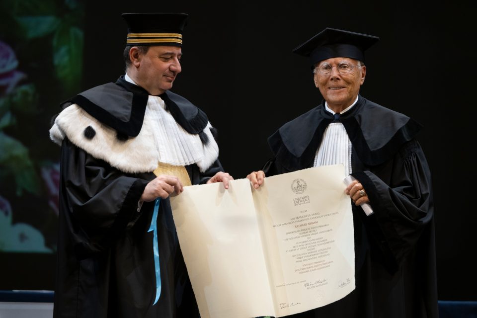 Giorgio Armani, le foto del conferimento della laurea honoris causa
