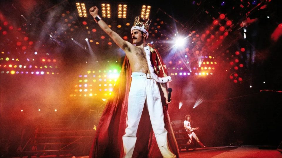 Freddie Mercury, il suo mondo all'asta da Sothebys