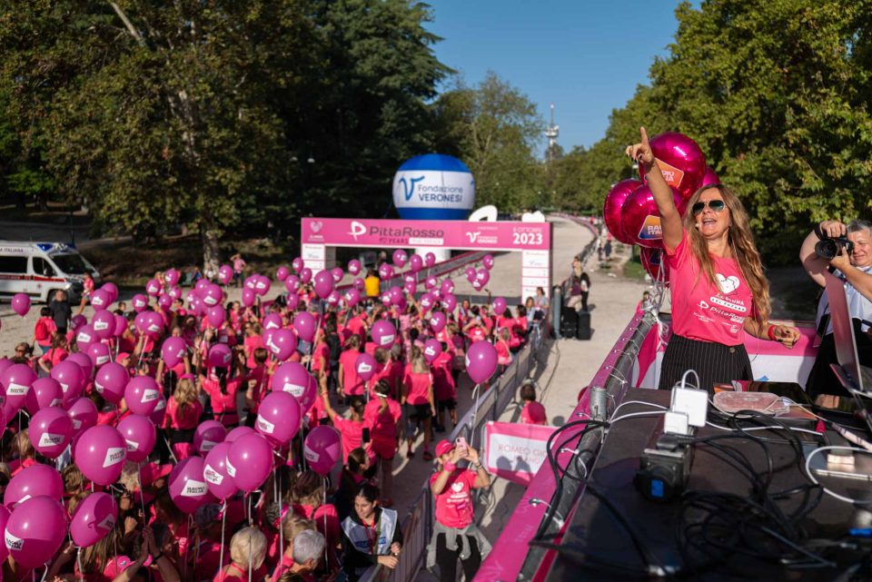 Pittarosso Pink Parade 2023, un'edizione da record per sostenere la ricerca