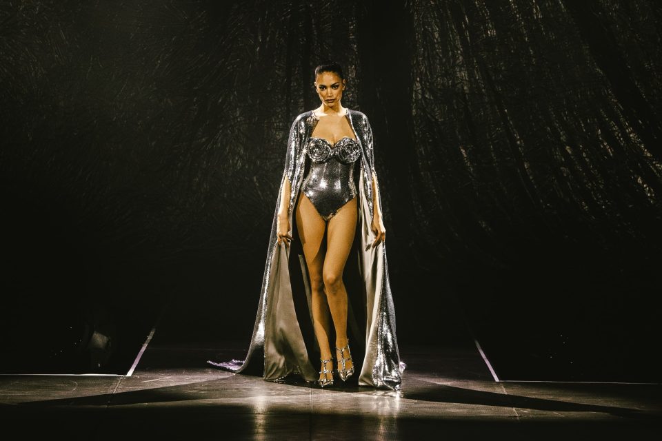 Elodie in Valentino al Palalottomatica di Roma