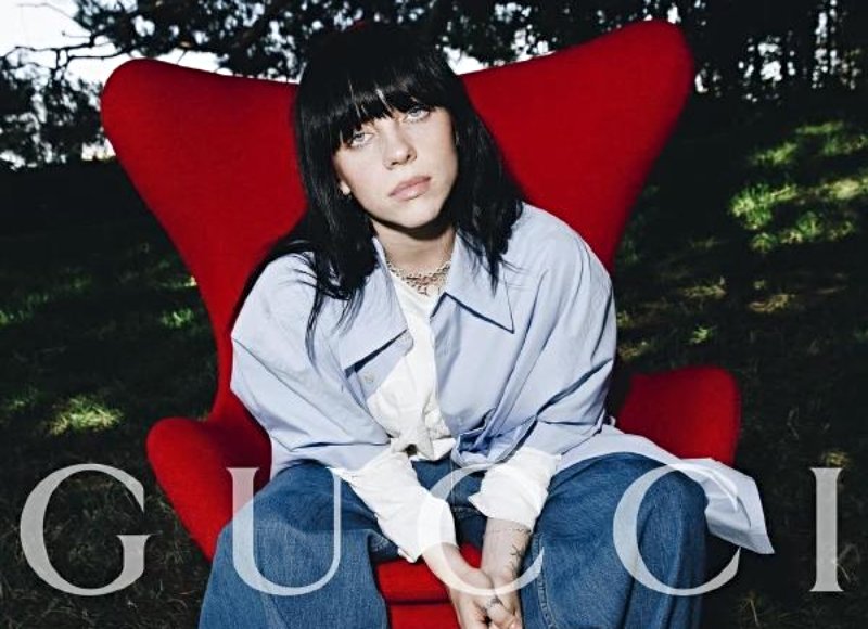 Gucci, Billie Eilish volto della campagna Horsebit 1955