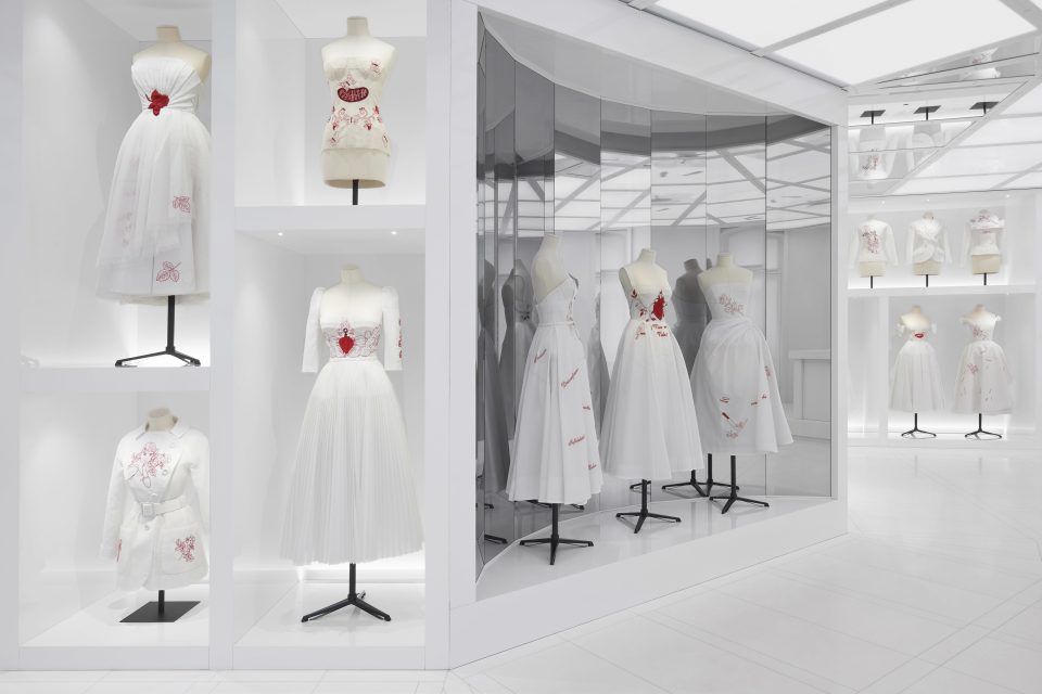 Dior, a Parigi la mostra che celebra le sue artiste