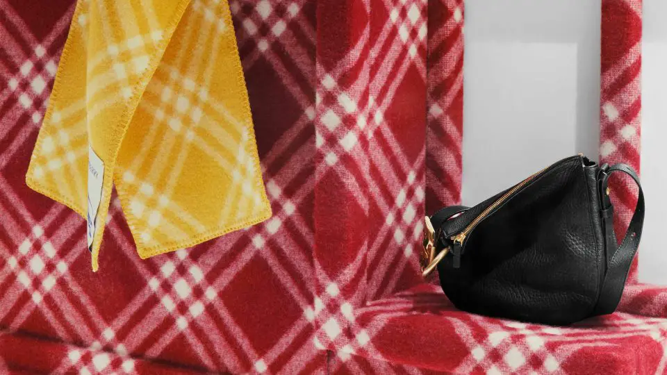 Burberry, i pop-up store di Natale 2023 in Svizzera, Italia e Francia