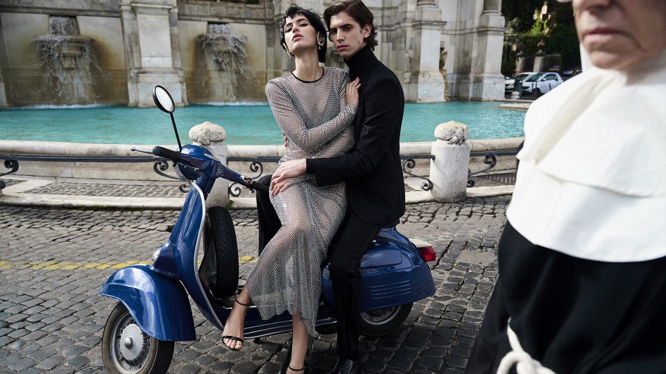 Dolce&Gabbana, la magia di Roma nella campagna Holiday 2023
