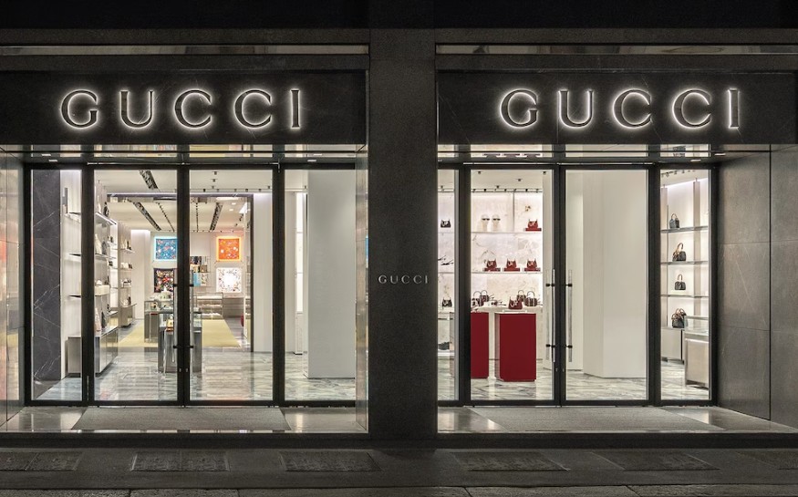 Gucci riapre la boutique in Via Monte Napoleone a Milano