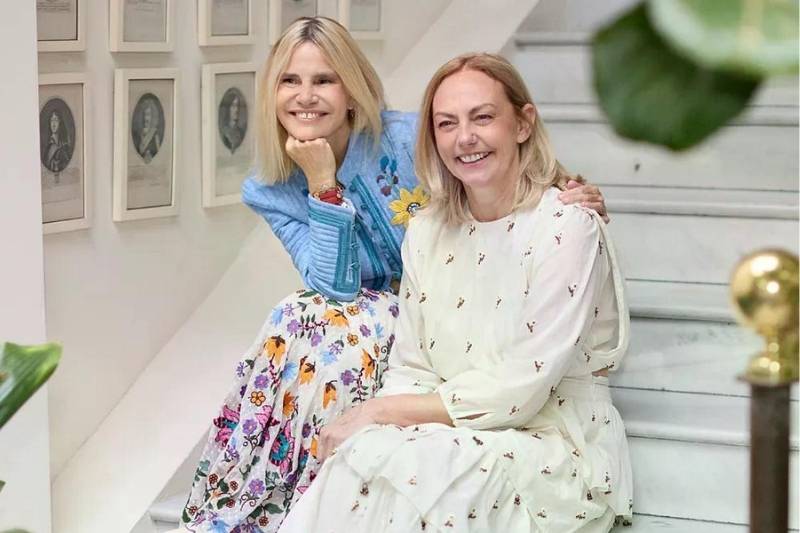 Gabriella Cortese ed Eugenia Martínez de Irujo presentano la capsule Felicità di Antik Batik