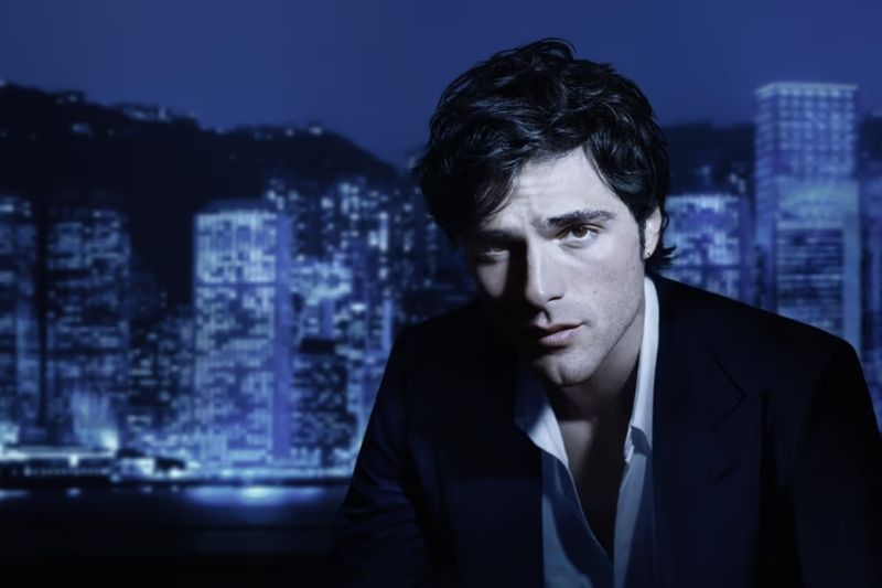 Jacob Elordi nella campagna di Bleu de Chanel L’Exclusif, la nuova fragranza maschile della maison francese
