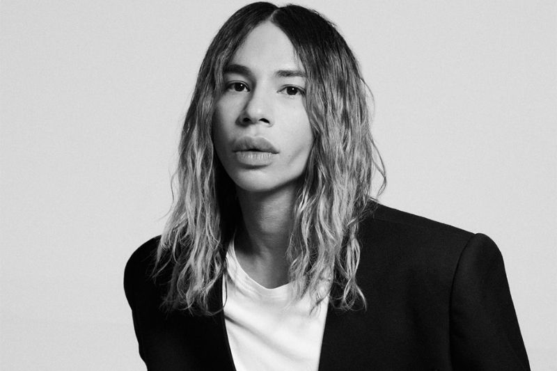 Ritratto in bianco e nero di Olivier Rousteing, nominato nuovo direttore creativo della Maison Rabanne