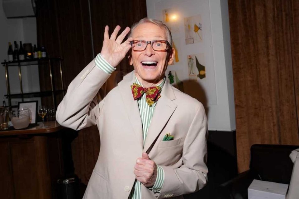 ob Mackie, il celebre designer delle star morto a 87 anni