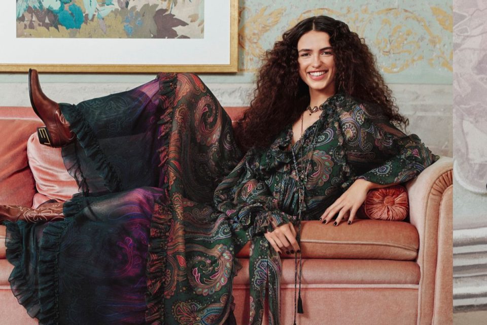 Adele Aldighieri nella campagna Etro Autunno Inverno 2026 Loop Forward